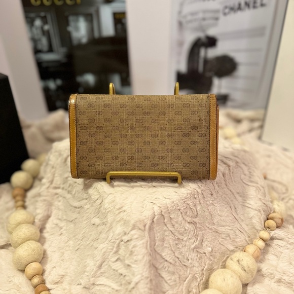 PROJECT Authentic Gucci Canvas and Leather Wallet - Picture 9 of 9